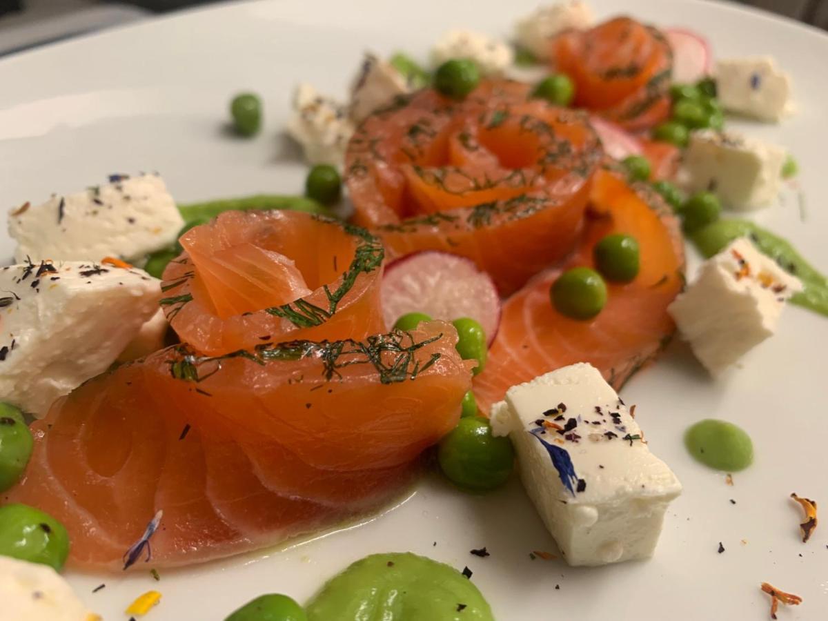 Evolène Hotel Restaurant Eden מראה חיצוני תמונה